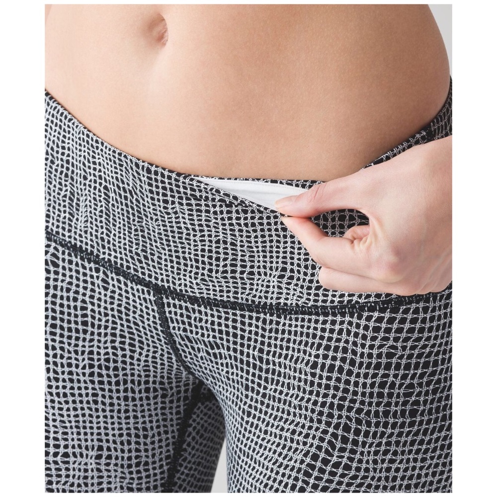 Lululemon Wunder Under Pant Iii Fall Net White Blk - image 2